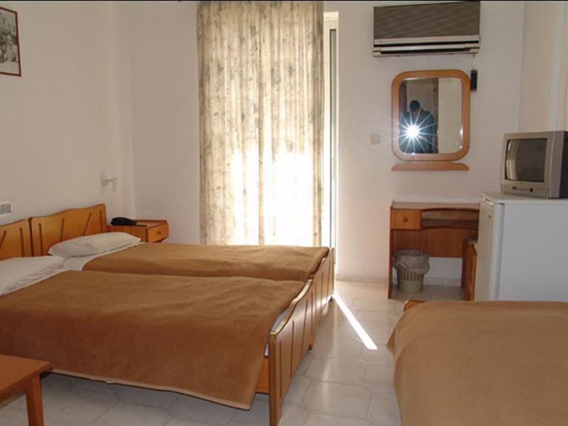 Galaxy Hotel Ierapetra  Ngoại thất bức ảnh